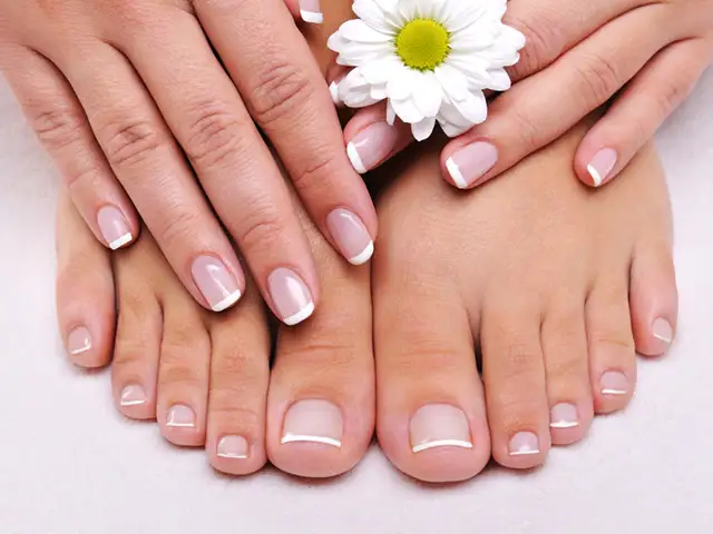 Örnekköy Pedikürcü